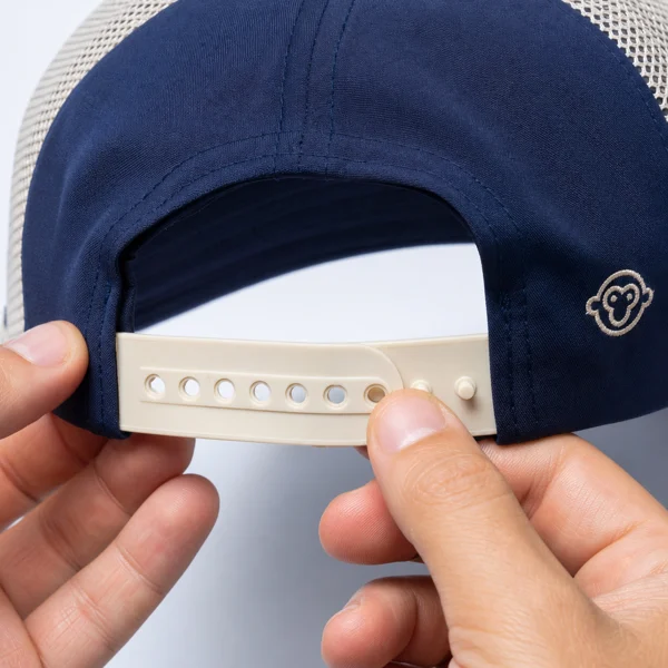 Snapback closure headwear customization reference
